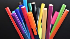 bunte Filz- und Holzstifte