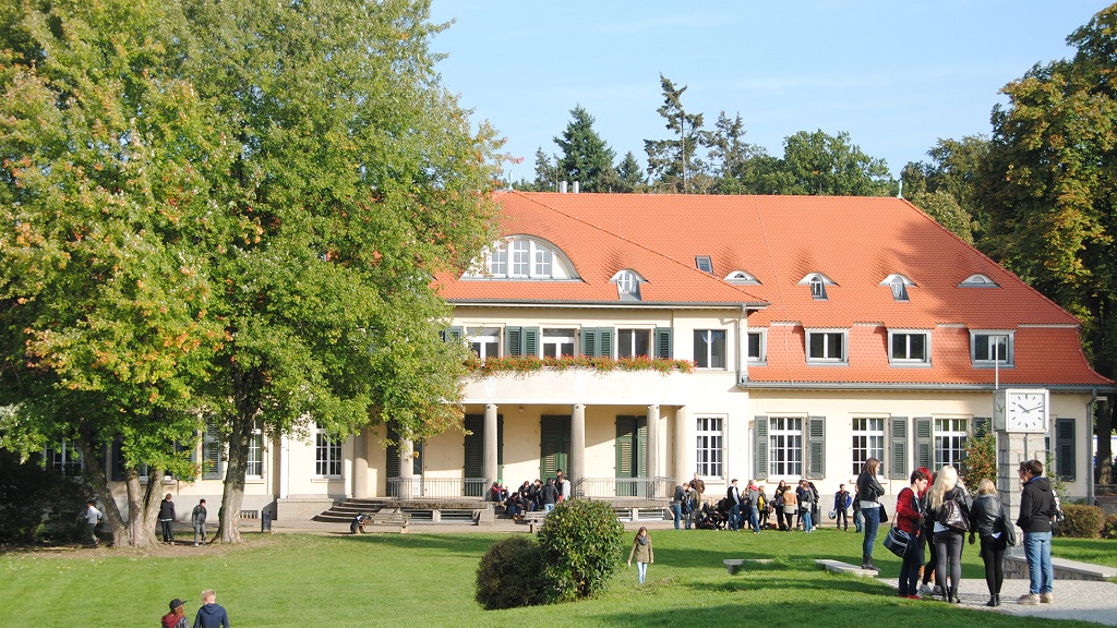 Schulzentrum Marienhöhe Schloss