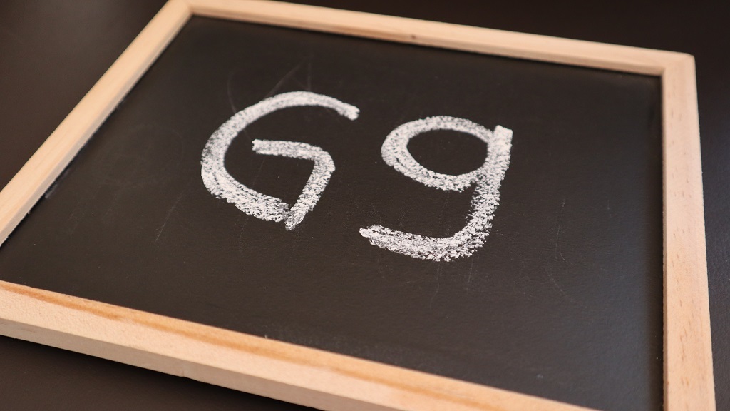 Tafel mit Schrift G9
